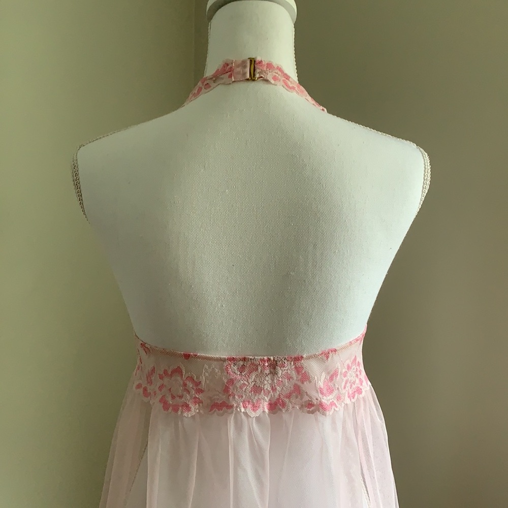 VICTORIA’S SECRET Sexy Pink Lace Halter Babydoll - Picture 5 of 8